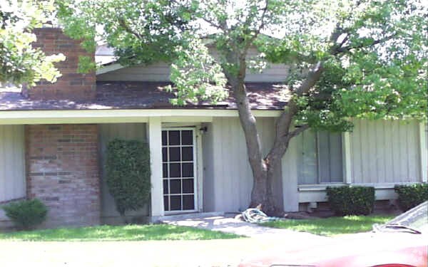 Building Photo - 140 Linda Way
