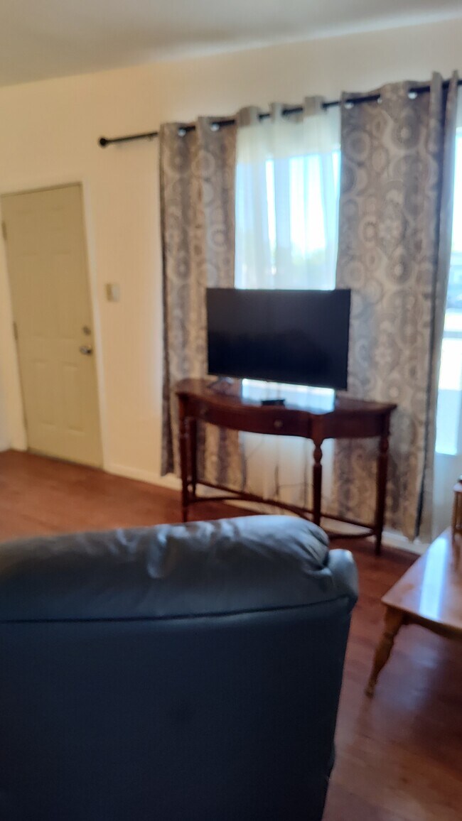 Foto del edificio - 2207 W Juniper St
