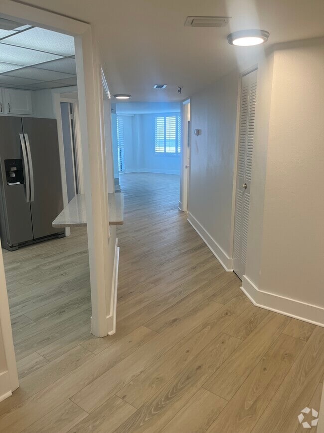 Lake Eola Heights Historic District Gated Apartments for Rent Orlando