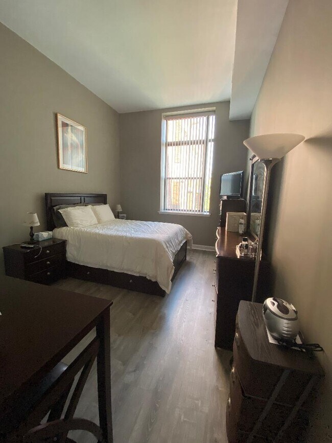 Bed Room - 55 McKinley Ave