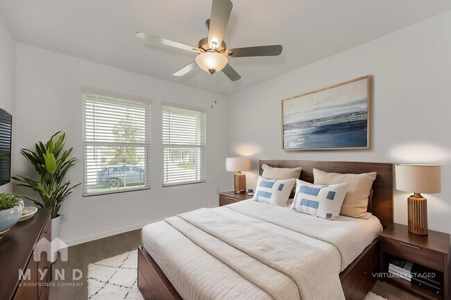 Building Photo - 2716 Ctr Crk Ln