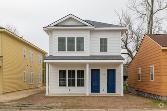 Building Photo - 714 E Bolton St