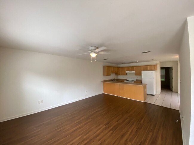 Photo - 1081 Solana Avenue Apartment
