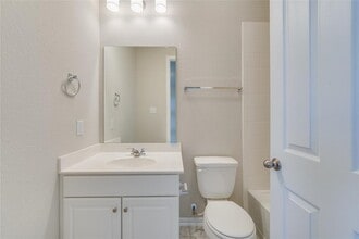Building Photo - 2639 Westward Hl Dr