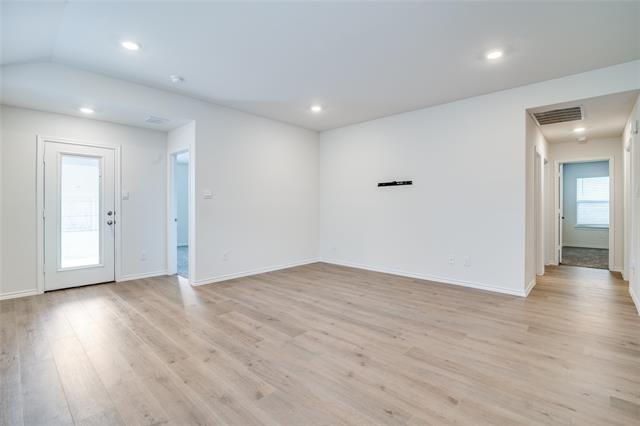 Foto del edificio - 3032 Zinnia St