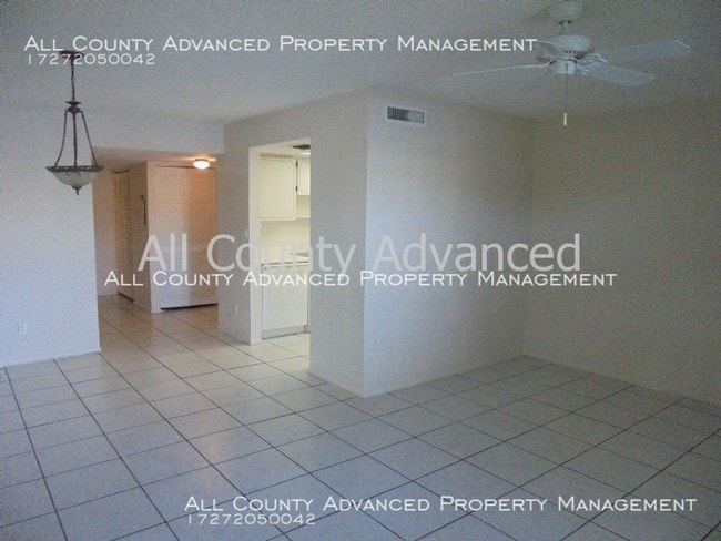 Building Photo - 645 N Keene Rd