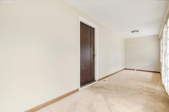 Foto del edificio - Tree House