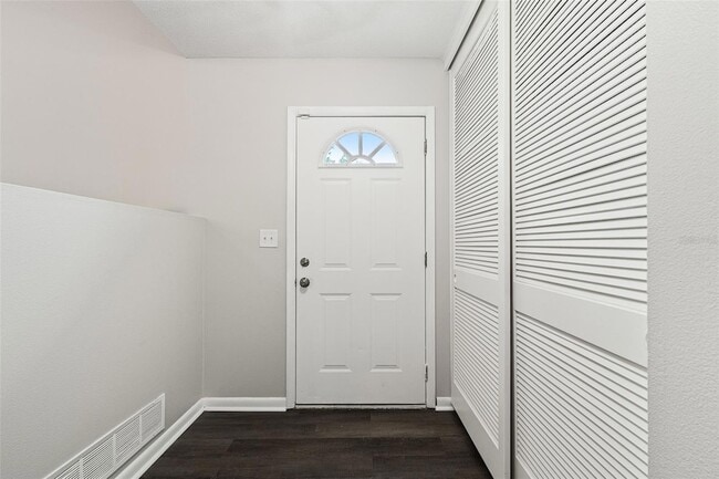 Building Photo - 47 Kathy Dr