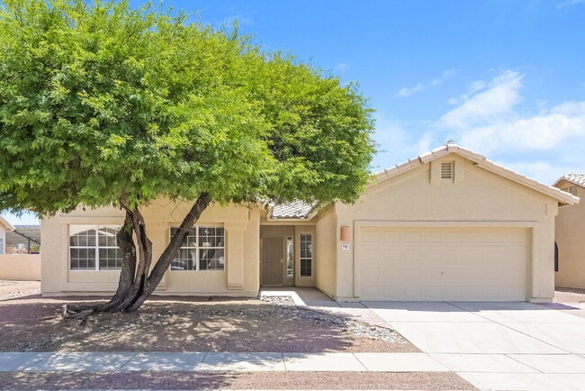 Building Photo - 9940 E Paseo San Bruno