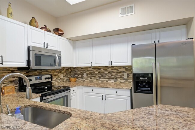 Building Photo - 15605 Ocean Walk Circle