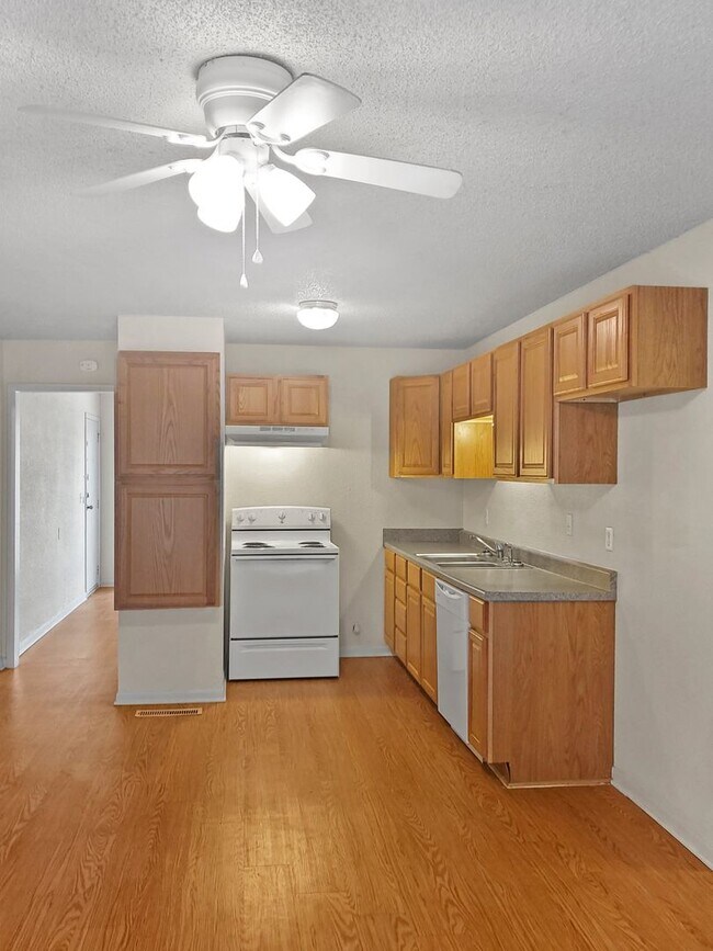 Foto del edificio - Charming Fort Worth Home with Converted Ga...