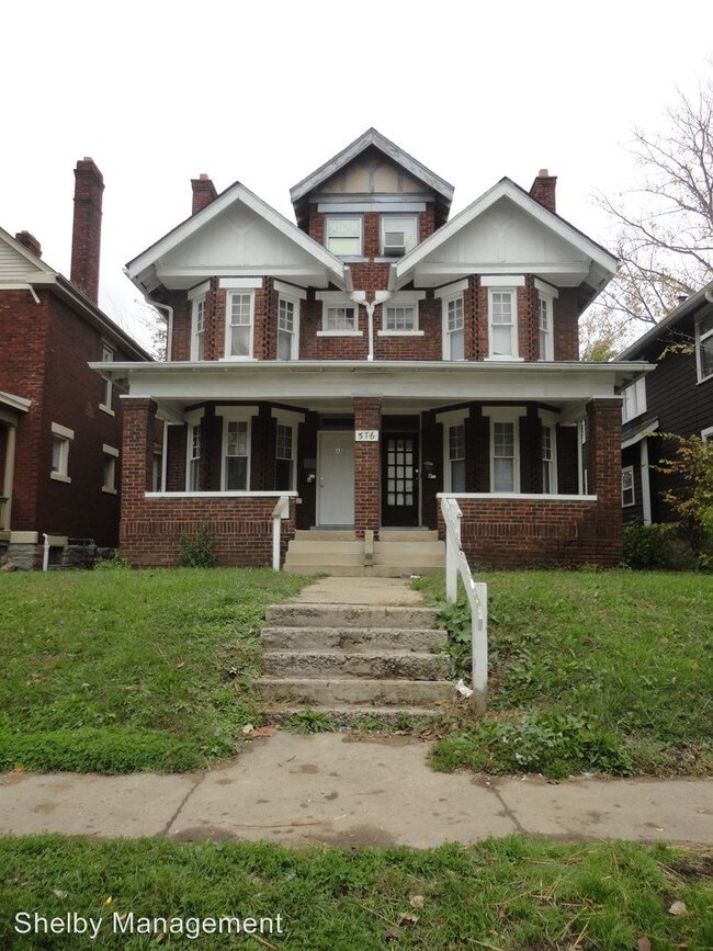 Foto del edificio - 376 Chittenden Ave