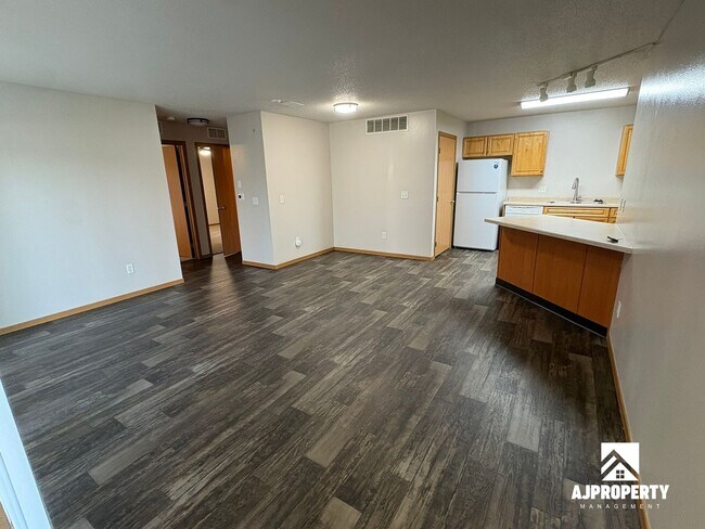 Foto del edificio - 7001 56th St