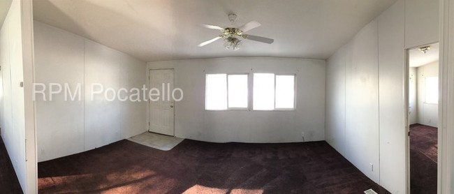 Building Photo - 1730 W Quinn Rd