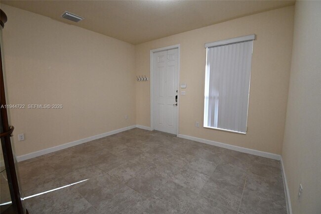 Foto del edificio - 23876 SW 118 Ave