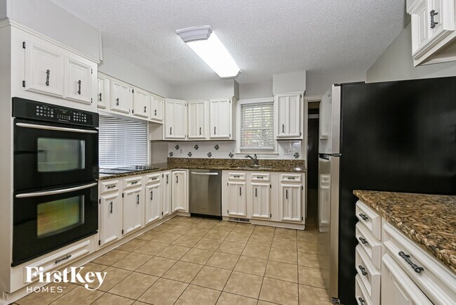 Building Photo - 2794 Fox Creek Dr