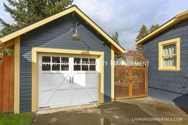 Photo - 1927 SE Spokane St House