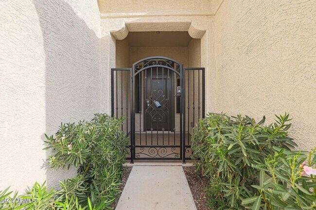 Foto del edificio - 9226 W Meadowbrook Ave
