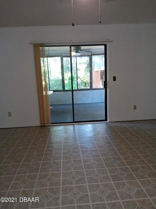 Foto del edificio - 3009 Lime Tree Dr
