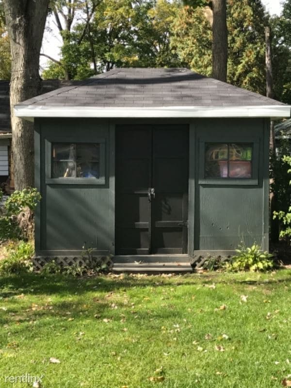 Building Photo - 3 br, 1 bath House - 358 Valparaiso St
