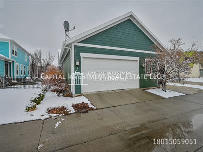 Foto del edificio - 10244 Sacramento Way