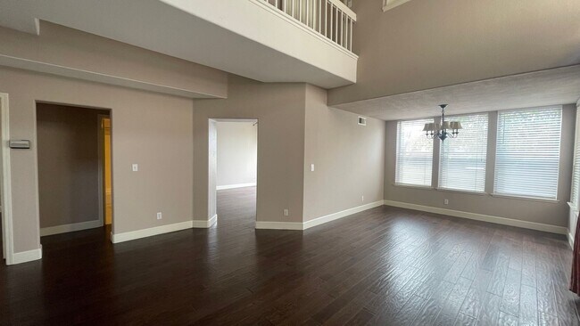 Foto del edificio - 455 Indian Bay - 30% Rental Fee