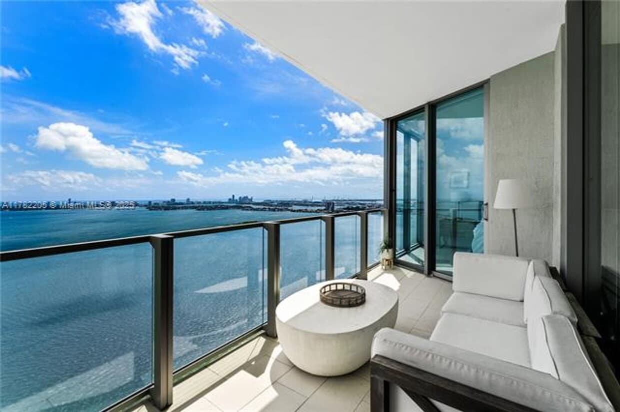 Photo - 2900 NE 7th Ave unit 3604 (A11782205)
