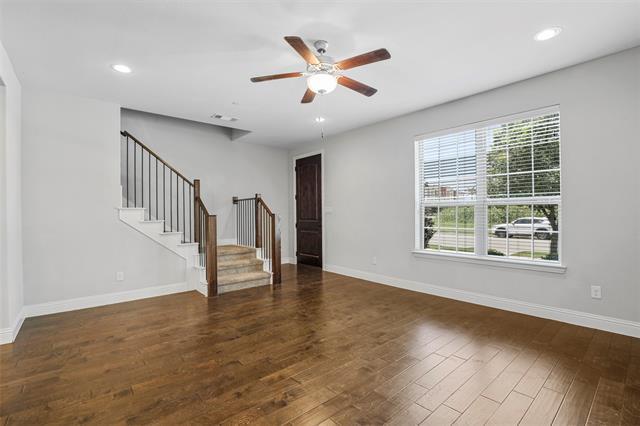 Foto del edificio - 3813 Quail Wood Dr