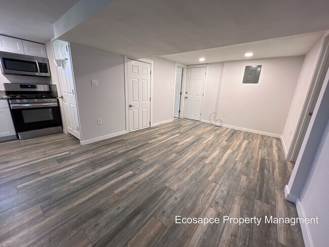 Foto del edificio - 3790 S Sherman St