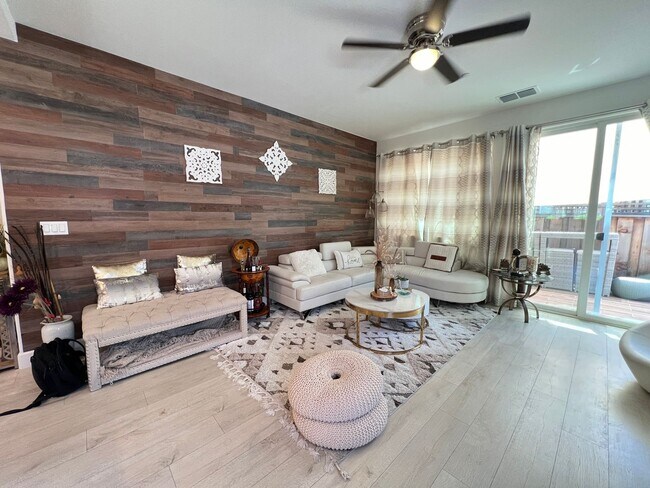 Foto del edificio - Beautiful 2 story home located in gated community of Wallis Ranch Dublin