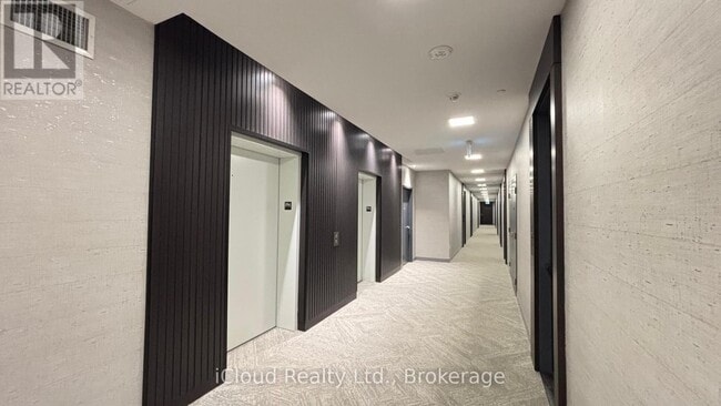 Building Photo - 412 Silver Maple Rd