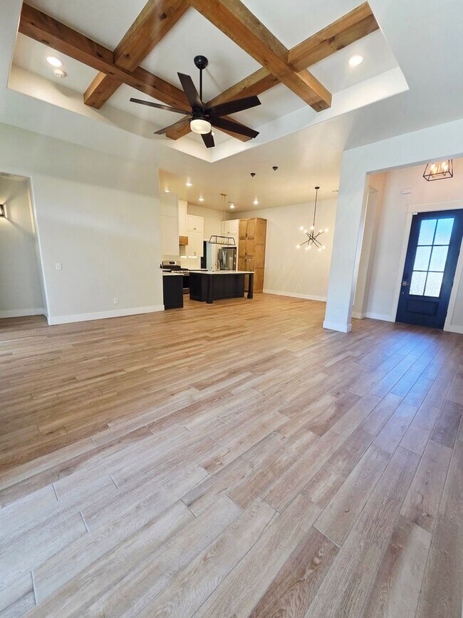 Building Photo - Welcome Home!