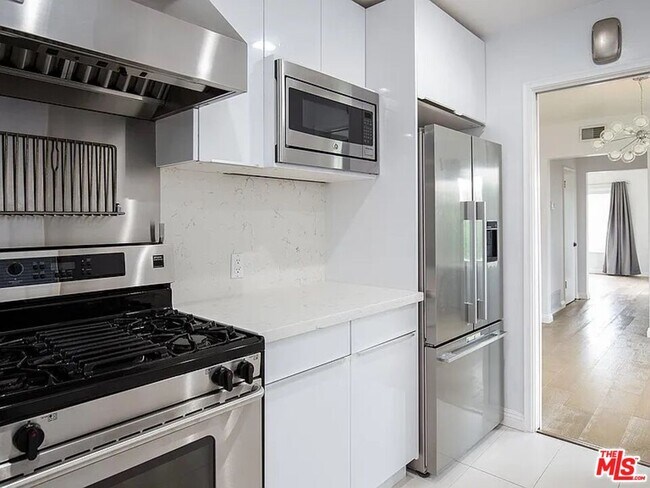 Foto del edificio - 6302 N San Gabriel Blvd