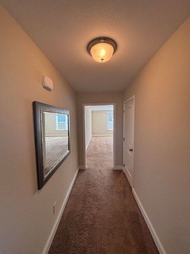 Foto del edificio - 859 Wells Rd