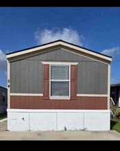 Building Photo - 1120 N Vista Dr