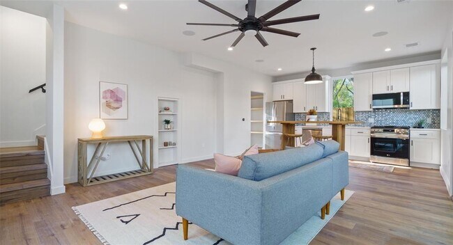 Foto del edificio - 5506 Peppertree Pkwy