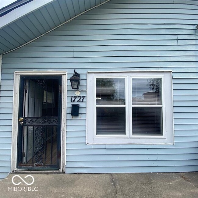 Foto del edificio - 1727 N Tacoma Ave