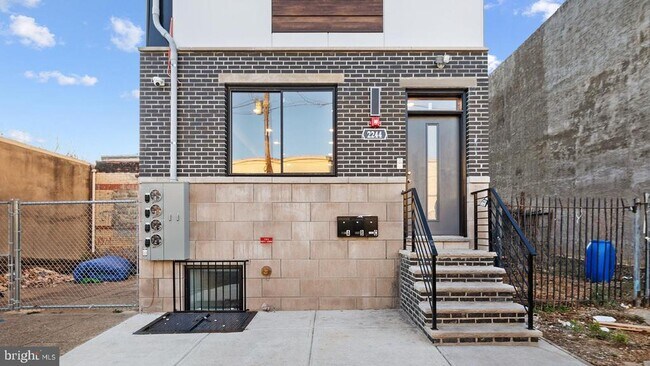 Foto del edificio - 2244 N 3rd St