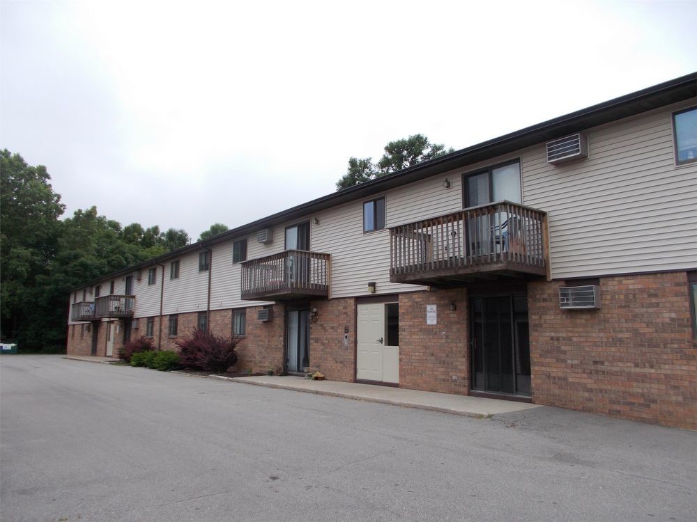 Primary Photo - 1721 Lenwood Ave
