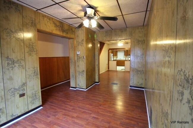 Foto del edificio - 113 N Clinton St