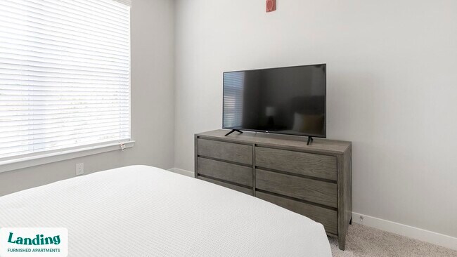 Foto del edificio - 393 Johns Rd NW