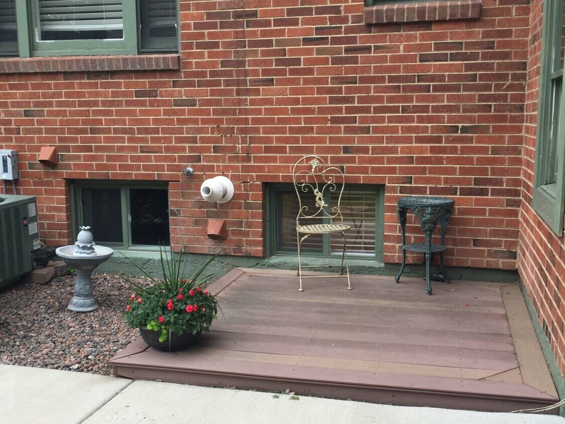 Outside - 3566 S Depew St