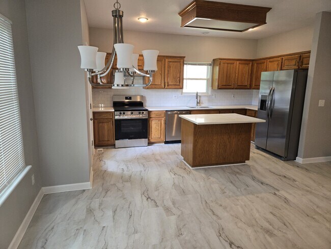 Foto del edificio - 401 Kimberly Dr