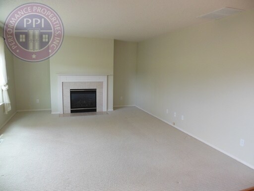 Foto del edificio - Prime Bethany Location, Stylish 3 Bedroom ...