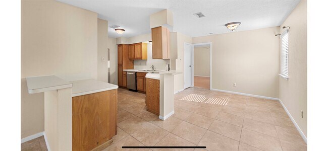 Foto del edificio - 12755 Mill Ridge Dr