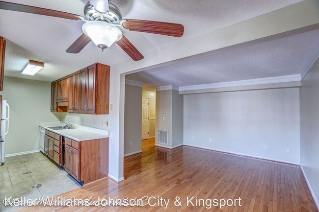 Building Photo - 2 br, 2 bath House - 803 Cambridgeshire Court