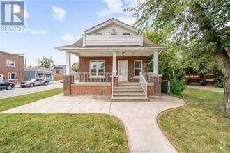 Building Photo - 1597 Pelissier St