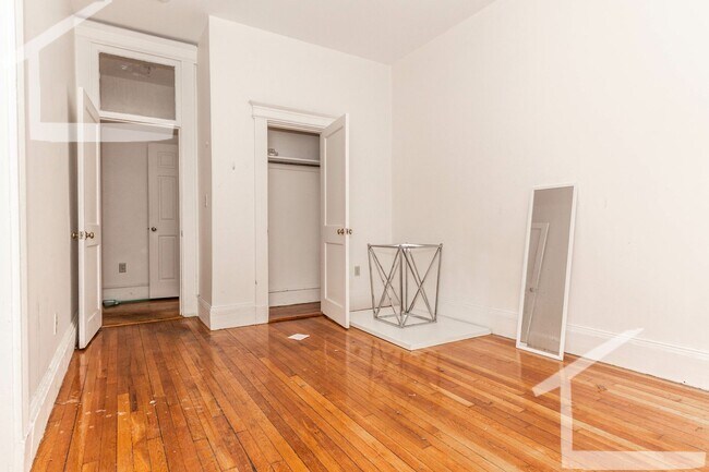 Foto del edificio - 1262 Commonwealth Ave