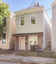 Building Photo - 749 Morgan St