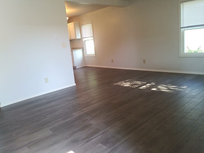 Building Photo - 3608 S Monroe St